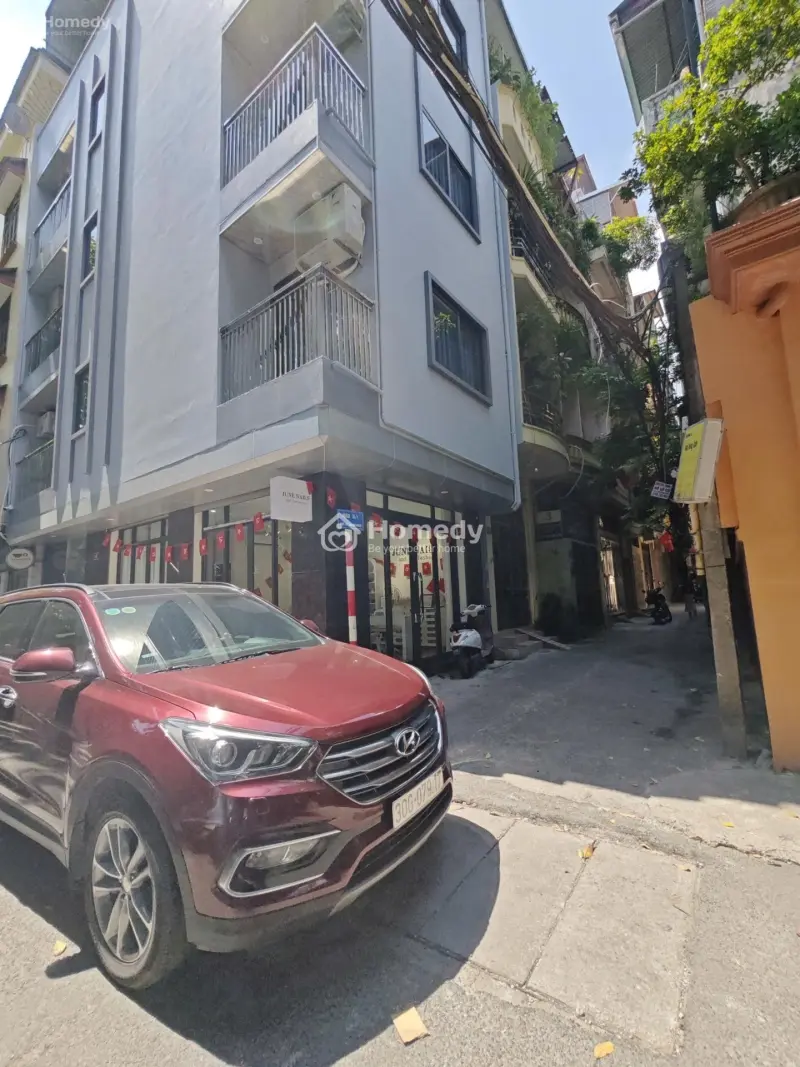 Cho Thuê Nhà Nguyên Căn Tại Trung Tâm Bách Khoa - Hà Nội