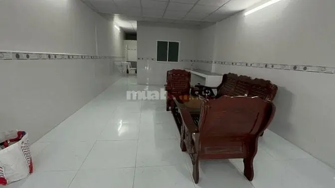 Nhà Hẻm Xe Hơi Ngủ Trong Nhà,4X20M, Đường C4 Phạm Hùng ,Giá Chỉ 3,5 Tỷ