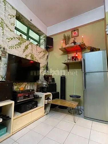 Cchính Chủ Cần Bán Căn Hộ 44 Nguyễn Biểu Q.5 - Giá Tốt Nhất Khu Q5
