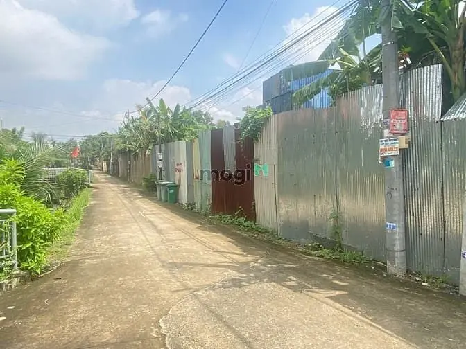 Bán Đất 2 Mặt Tiền Đường Phường Phú Hữu Quận 9 Có 3800M2 Thổ Cư