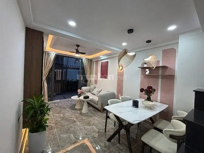 💥Bán Căn Nhà Với Thiết Kế Phong Cách Ấm Áp An Nhiên