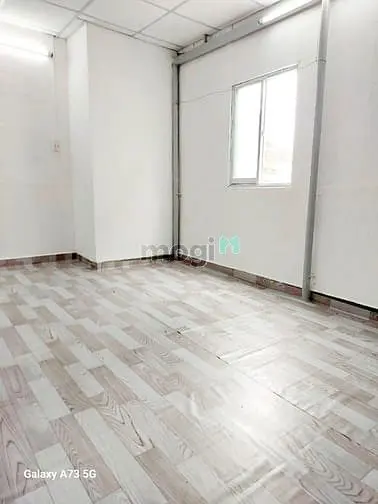 Cho Thuê Phòng Q10.Rộng Rãi Thoải Mái 25M2.Cửa Sổ Lớn.mới Keng.3Trieu