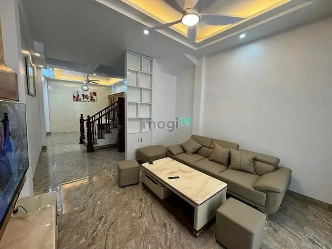Bán Nhà Phố Ngọc Thụy 45M2- 4 Tầng, Nội Thất, Gần Việt Pháp