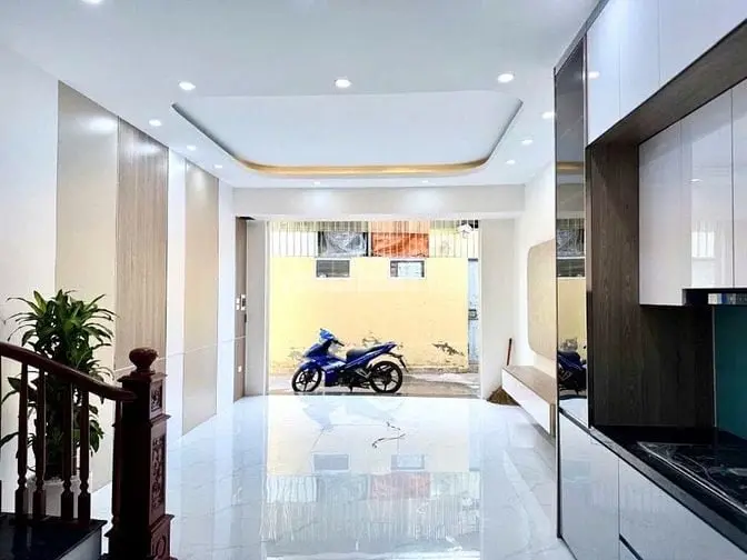 Phúc Lợi – Long Biên – 5 Tầng- Gần Ô Tô Tránh – 39M2 Giá Chỉ 6.9 Tỷ