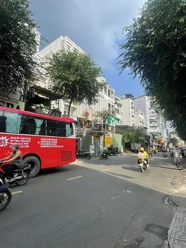 6048466 ảnh đại diện 1