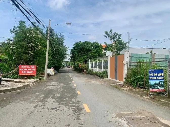 Đất Mặt Tiền Đường 8 Long Phước Ngay Chợ,