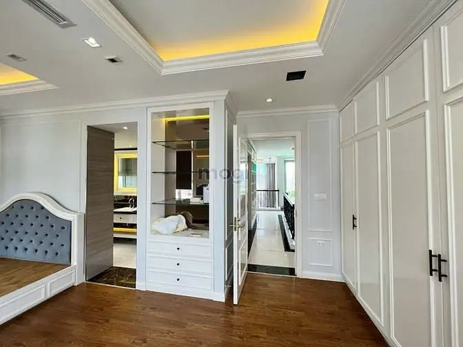 Bán Penthouse Star Hill Phú Mỹ Hưng Q.7 Dt 306M2 Có 4Pn Full Nt 25 Tỷ