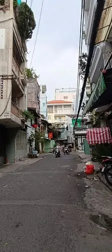 Bán Đất Hxh 8M - Hàn Hải Nguyên P.8 Q.11 - 3,3M X 8,3M - Giá 4,8 Tỉ