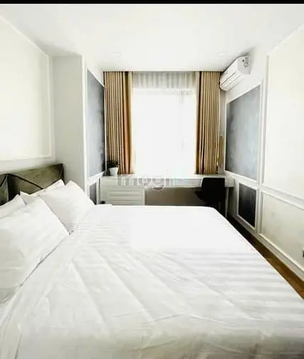 Bán Midtown M8 (The Peak), Giá Bán: 9.1 Tỷ, 2Pn, Đầy Đủ Nội Thất Đẹp.