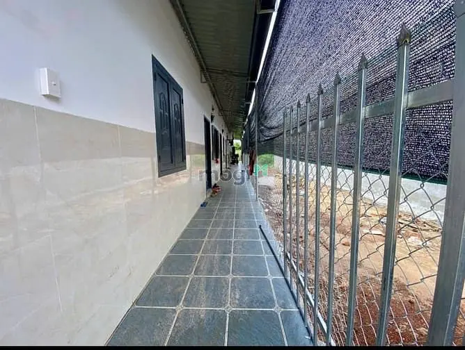 Chính Chủ Gửi Bán Dãy Trọ Mới Xây 1 Kiot 4 Phòng Trọ Phía Sau Lưng Kcn
