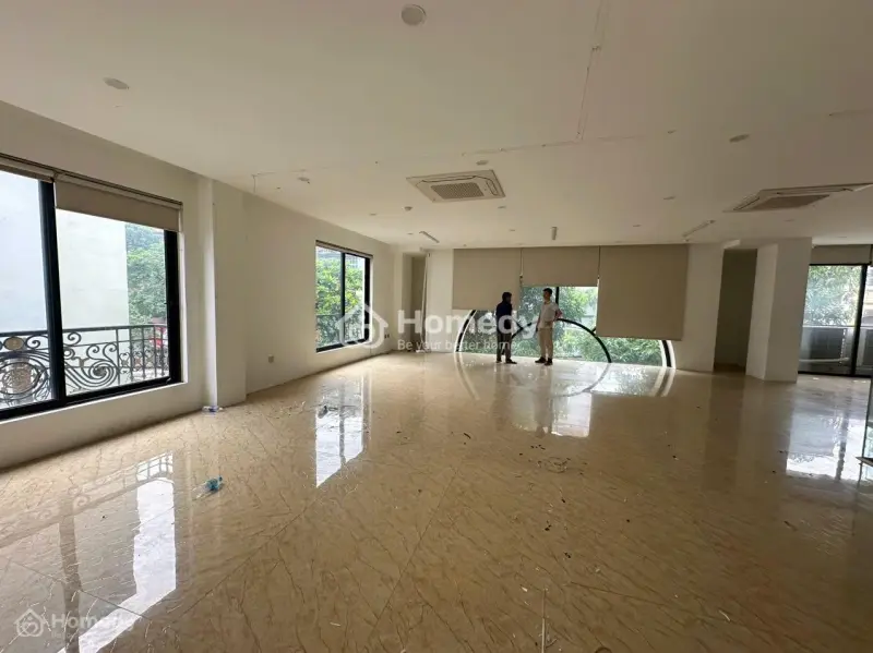 Cho Thuê Văn Phòng Lương Thế Vinh- Tố Hữu, Sàn 120M2/Tầng, Thông Sàn Đẹp