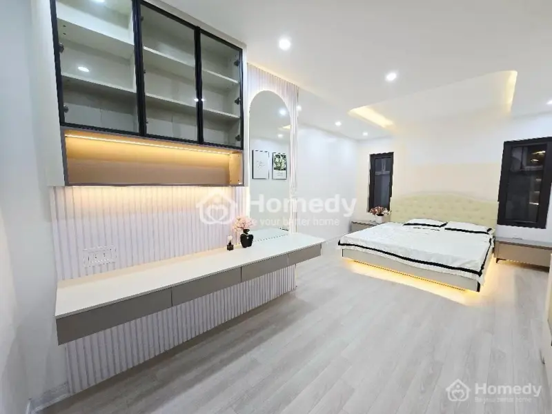 Bán Nhà Hồ Linh Quang, 36M Nhà Sát Hồ, Nội Thất Sang Trọng, Giá 9,3Tỷ