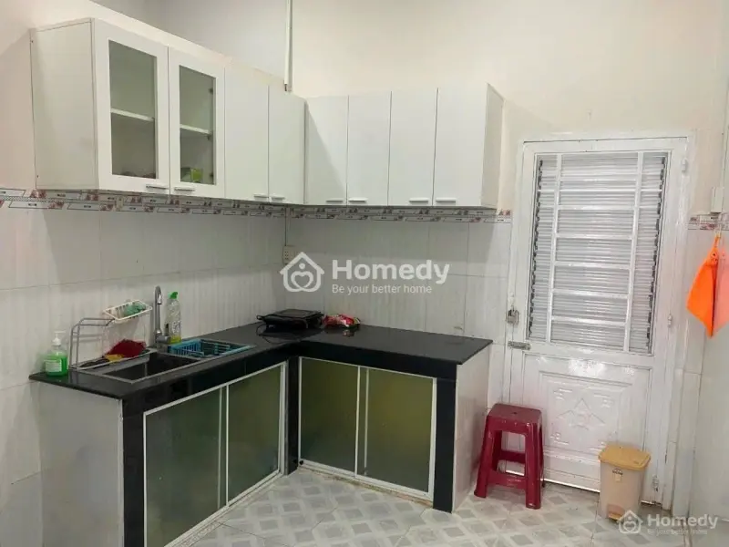 950Tr Hàng Chuẩn Sổ Hồng Riêng Ngay Bà Điểm Cần Bán Gấp Căn Nhà 70M2