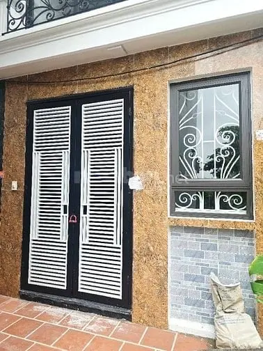 🏡 Thạch Bàn – Long Biên 🏡 🌟 Nhà 5 Tầng Mới – Thiết Kế Hiện Đại – G