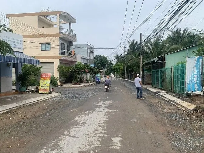 Đất Mặt Tiền Đường 8 Long Phước Ngay Chợ,