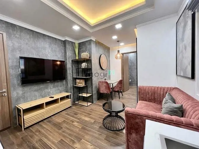 Căn Hộ Sang Xịn Mịn Gần Vòng Xoay Dân Chủ