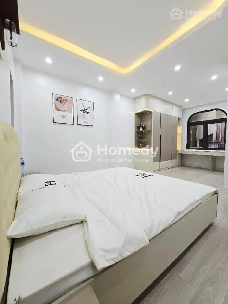 Bán Nhà Hồ Linh Quang, 36M Nhà Sát Hồ, Nội Thất Sang Trọng, Giá 9,3Tỷ