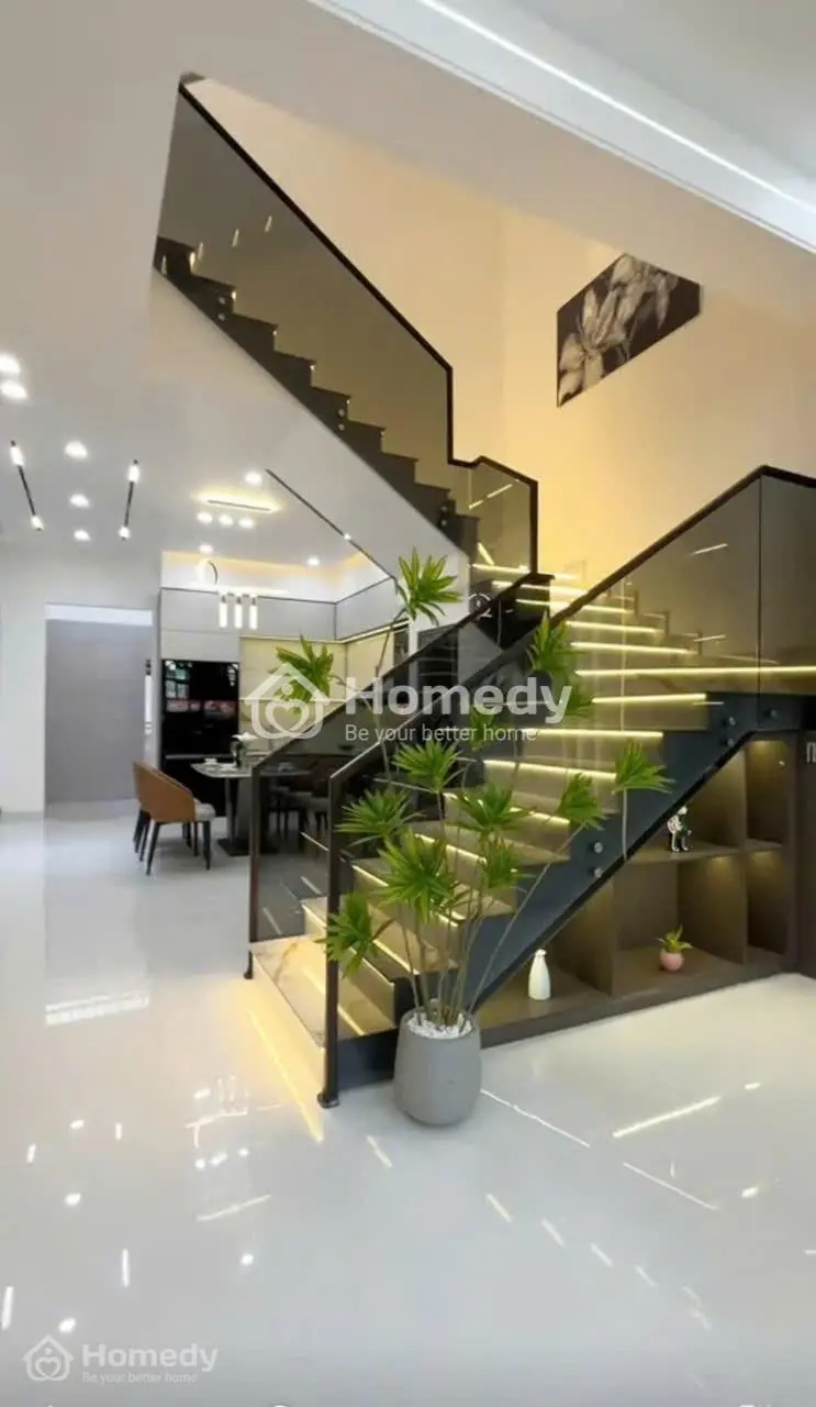 Bán Nhà 1 Trệt 2 Lầu Chính Chủ, Giá Rẻ Đường Hồ Văn Cống, Tp. Thủ Dầu Một, Nhà Có Chỗ Đậu Xe Hơi