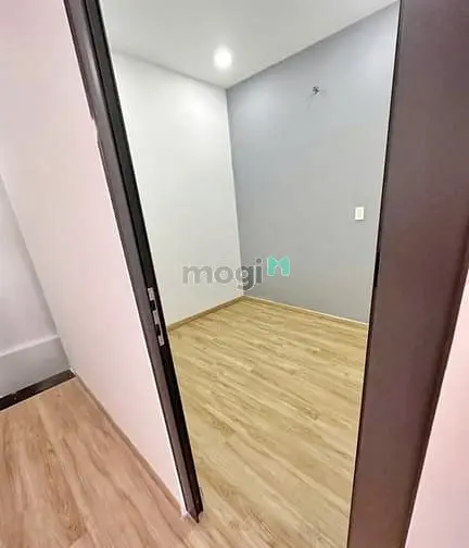 Hàng Hiếm - Nhà Đẹp Ở Liền 1 Lầu Hẻm 1041 Trần Xuân Soạn, Quận 7