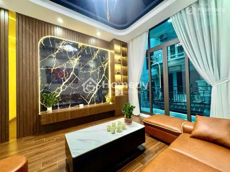 Siêu Phẩm Chính Chủ Bán Nhà P. Trường Chinh - 50M2 - 4 Tầng, Ô Tô Đỗ Cửa Kinh Doanh, Giá 25.5 Tỷ.
