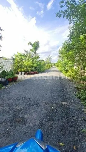 Hơn 1400M2 Đường Xe Hơi Thông. Gần Trường Học. 800Tr