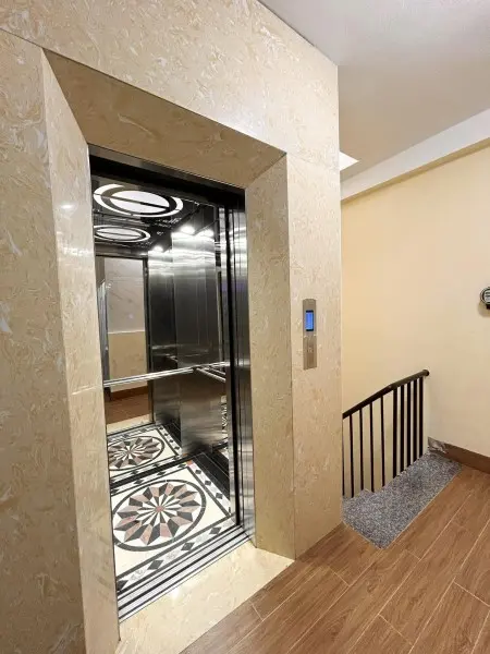 Cho Thuê Trọ 30M2 Tách Bếp Full Đồ Hẻm Xe Hơi Ban Công Rộng