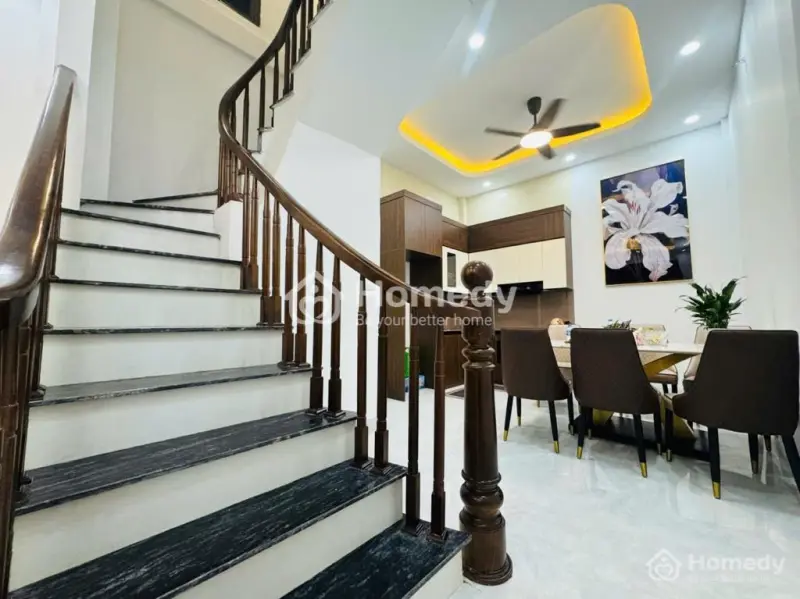 Siêu Phẩm Chính Chủ Bán Nhà P. Trường Chinh - 50M2 - 4 Tầng, Ô Tô Đỗ Cửa Kinh Doanh, Giá 25.5 Tỷ.