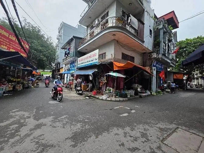 💥Gấp Giảm 1,6 Tỷ- Nhà Phố Trạm -56M * 4 Tầng Mt5M Ô Tô Thông - Kd