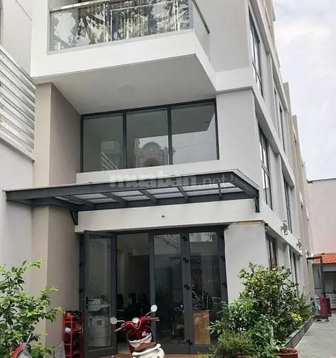 Bán Nhà Mặt Tiền Nguyễn Thị Minh Khai Q3, 140M², 6 Tầng, Giá 90 Tỷ