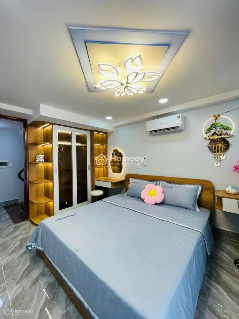 Bán Nhà Mặt Tiền Hẻm Rộng Hoàng Hoa Thám. P5 . Phú Nhuận , Nhà Có Dòng Tiền Sẵn
