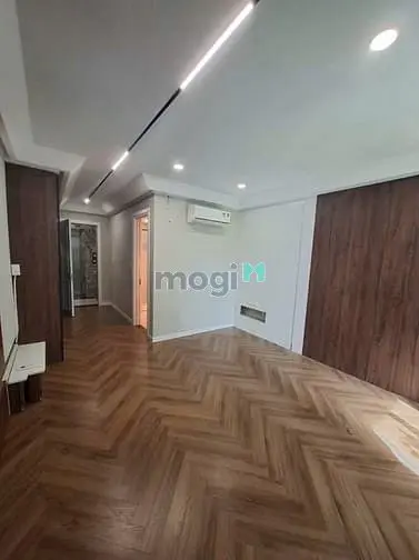 Nhà Đẹp Long Lanh, Phố Thanh Am 48M2- Thang Máy Xịn- Gần Phố Nam Đuống