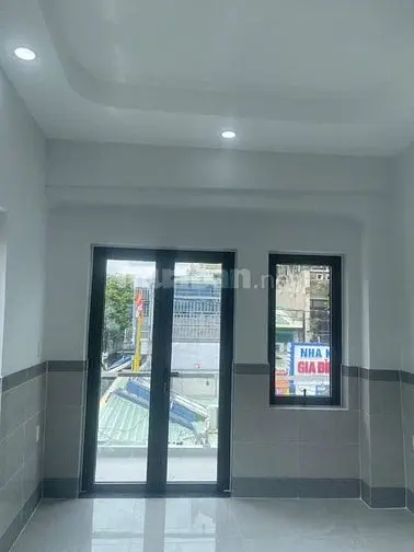 Bán Nhà Mặt Tiền Đường Nguyễn Thái Sơn, Phường 5, Quận Gò Vấp