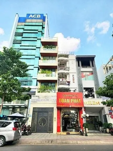 Bán Nhà Mặt Tiền 3/2,P12,Quận 10 Dt:4.7X25 3 Tầng Giá:46 Tỷ