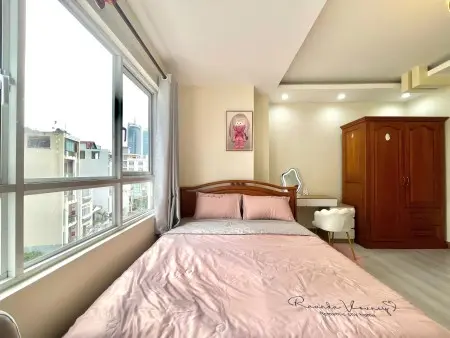 Căn Hộ Full Nội Thất, Cửa Sổ Lớn, Máy Giặt Riêng Gần Điện Biên Phủ Cho Thuê