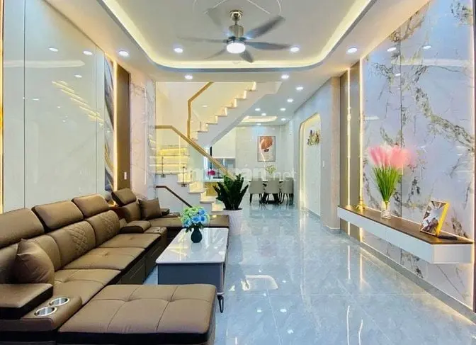 Cô Trang Kẹt Nợ Bán Nhà Đường Hồ Thị Kỷ Q10 52M2/4Ty250 - Hxh - 4 Tầng