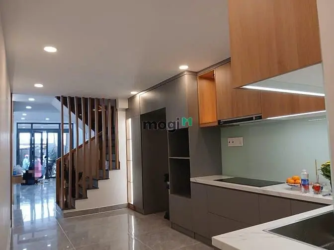 Bán Nhà Ngay Chợ Quận 1 Hẻm 139 Trần Đình Xu Nhà 3 Tầng Giá Tốt