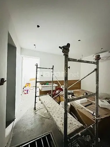 Chính Chủ Bán Tập Thể 40M2 Tầng 2 Lô Góc 2 Pn, Vs Khép Kín. 2.68 Tỷ