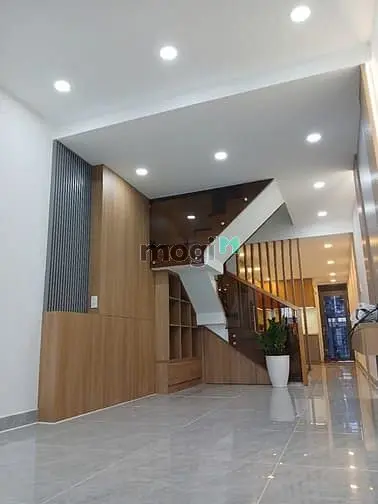 Bán Nhà Ngay Chợ Quận 1 Hẻm 139 Trần Đình Xu Nhà 3 Tầng Giá Tốt