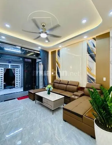 Cô Trang Kẹt Nợ Bán Nhà Đường Hồ Thị Kỷ Q10 52M2/4Ty250 - Hxh - 4 Tầng