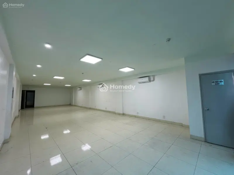 Cho Thuê Văn Phòng Tại Phùng Hưng- Yên Xá, 120 M2/Tầng, Sàn Thông Giá Rẻ