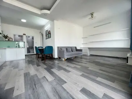 Chung Cư Đặng Văn Ngữ, Phú Nhuận: 80M2, 2P Ngủ, Nt, 12,5Tr