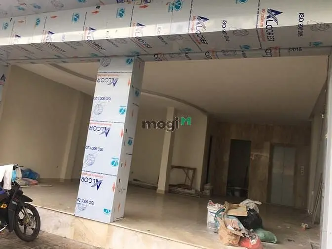 Bán Gấp Nhà Góc 2 Mt Võ Văn Tần, Phường 5, Quận 3, Dt: 7,3X10M, 4 Tầng
