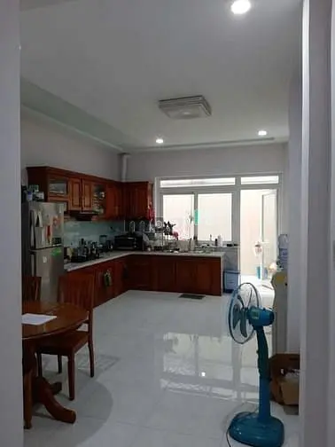 Bán Nhà Mặt Tiền Hồ Bá Kiện Quận 10, 4X10M Cn 40 M2, 2 Tầng Chỉ 14 Tỷ