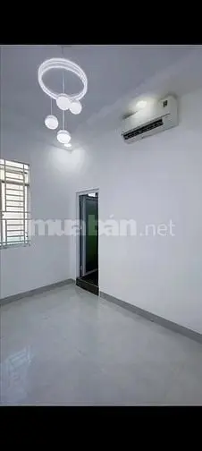 Bán Nhà Ngộp Đường Nguyễn Cửu Phú, Đẹp, Nhiều Tiện Ích