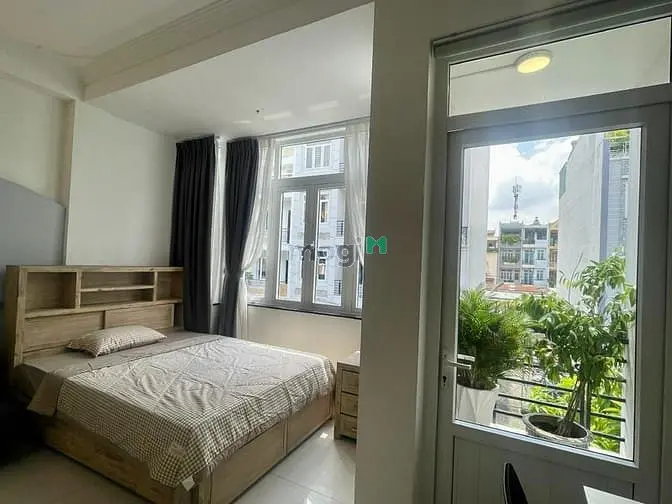 Cho Thuê Căn Hộ Studio Cao Cấp | Phí Rẻ, Có Dọn Phòng, Gần Ga Metro