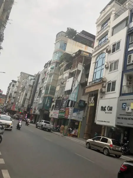 Chính Chủ Cho Thuê Nhà Nguyên Căn 5 Tầng, 1 Tum - Mặt Phố Đường Nam Đồng - Đống Đa - Hà Nội