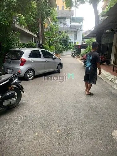 🌟Giá Rẻ! Tập Thể Bách Khoa_Hai Bà Trưng_Trầng 3_Ô Tô_70M2 2Pn 🌟