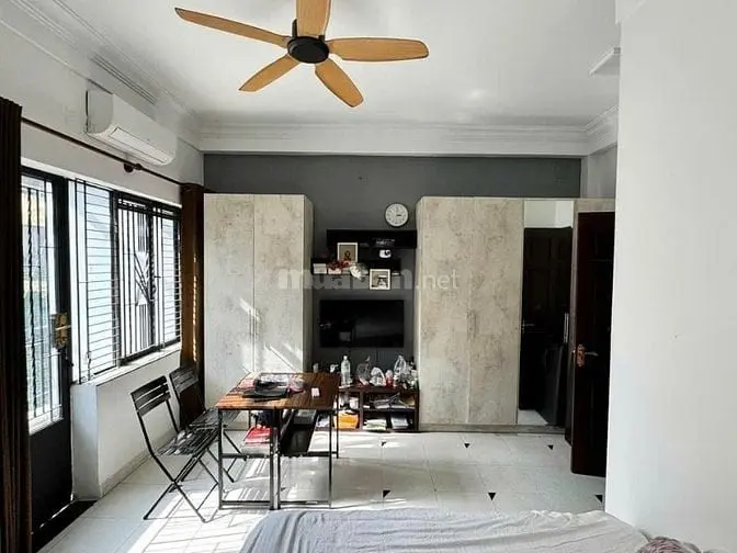 Khu Vip K300 -Hẻm 10M Nguyễn Minh Hoàng - 5M × 16M - 3.5 Tấm - 23 Tỷ