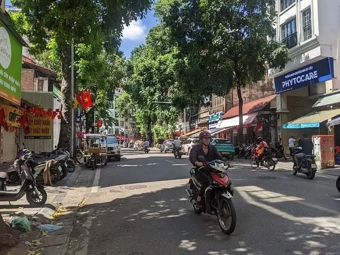 Cho Thuê Mặt Phố Lò Đúc 5.5 Tầng 45Tr Thông Sàn, 280M2 Dtsd, Vào Ngay