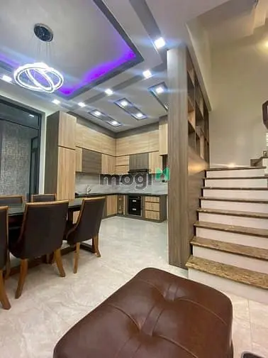 Căn Duy Nhất Nhà Phố Kdc Omely – 6X14M – Giá 8.39 Tỷ – Trước Nhà Công